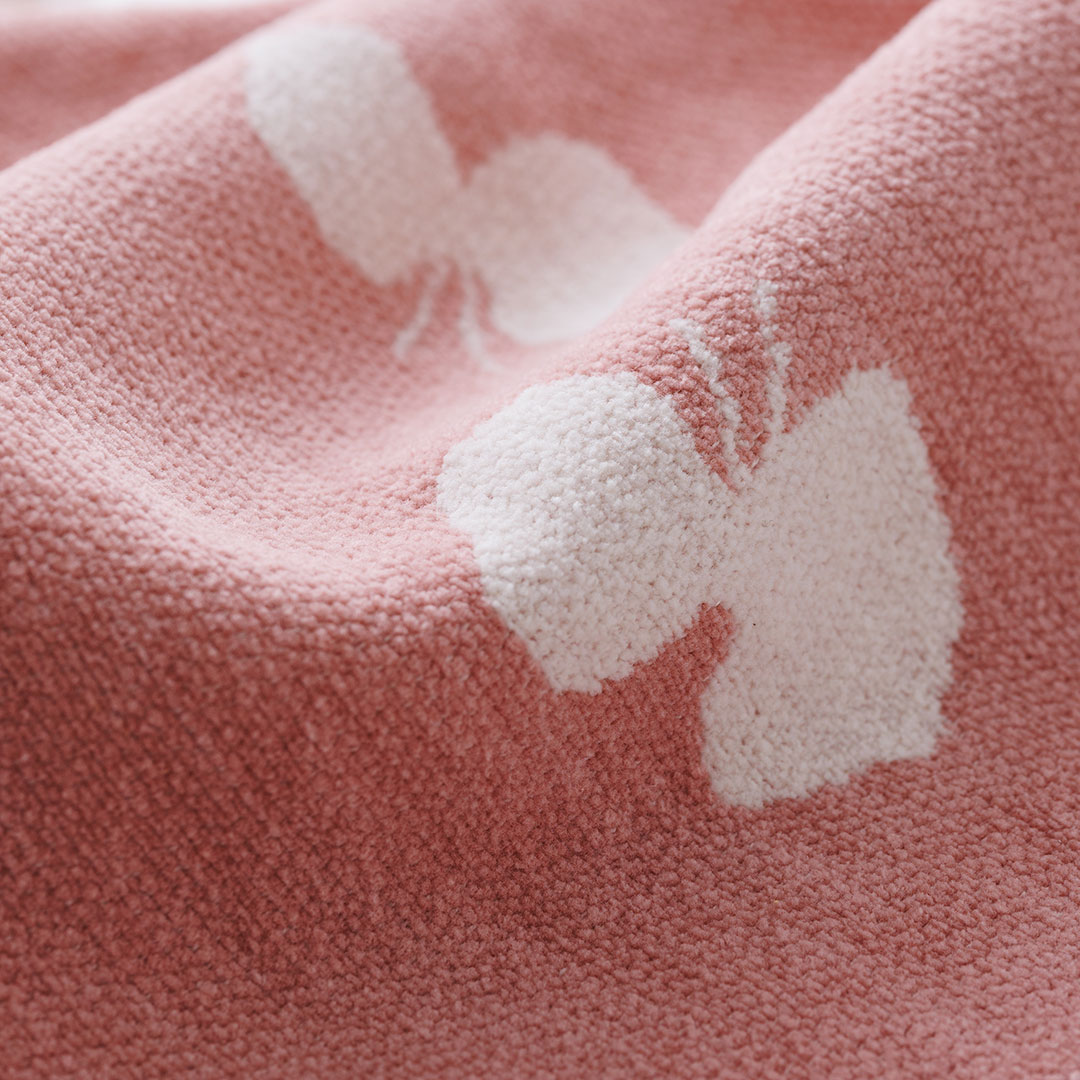 ピンクのシュニールコットンの織りアップ。ビロードのようになめらか