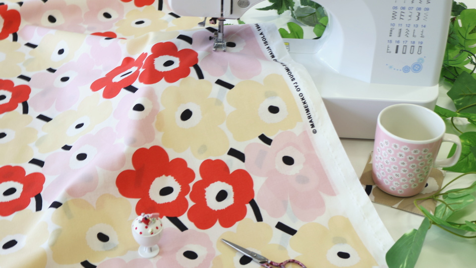 マリメッコ ミニウニッコ 生地 ライトピンク ライトイエロー 日本限定カラー