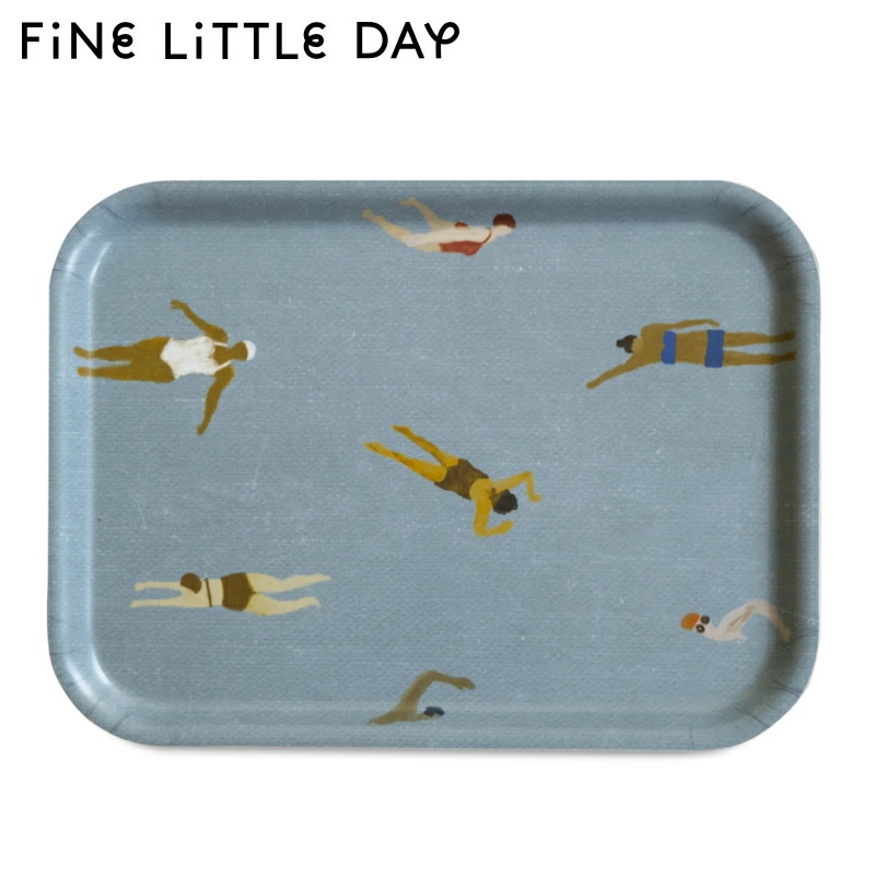 Fine Little Day 木製スモールトレイ SWIMMERS ブルー 全体