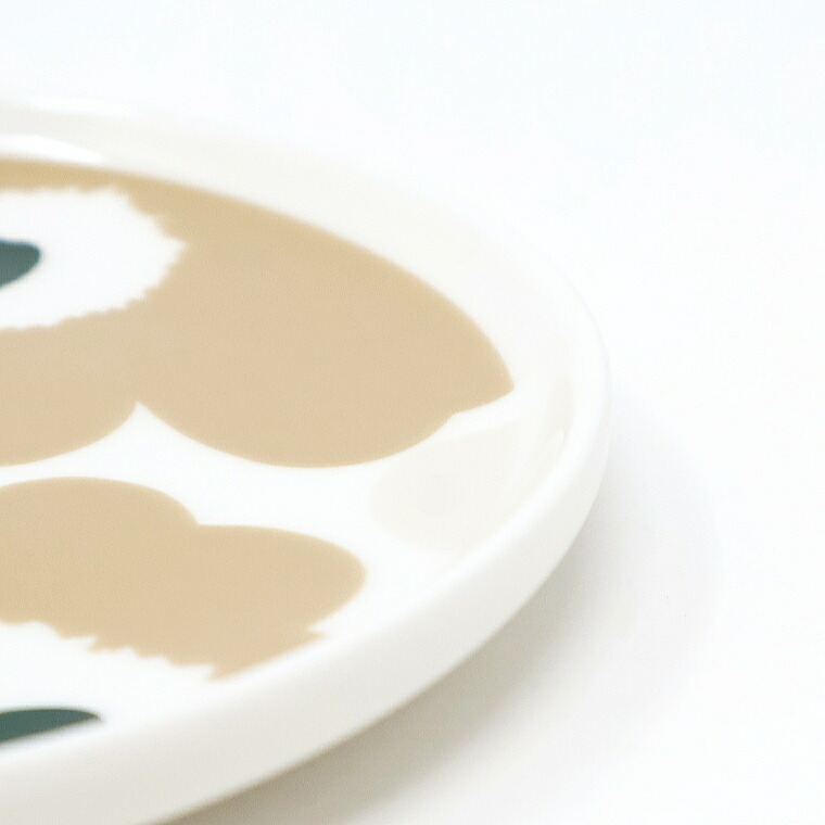 ふちの立ち上がりを寄って撮ったところ